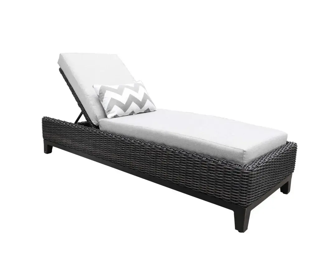 Aubrey Chaise Lounge 1
