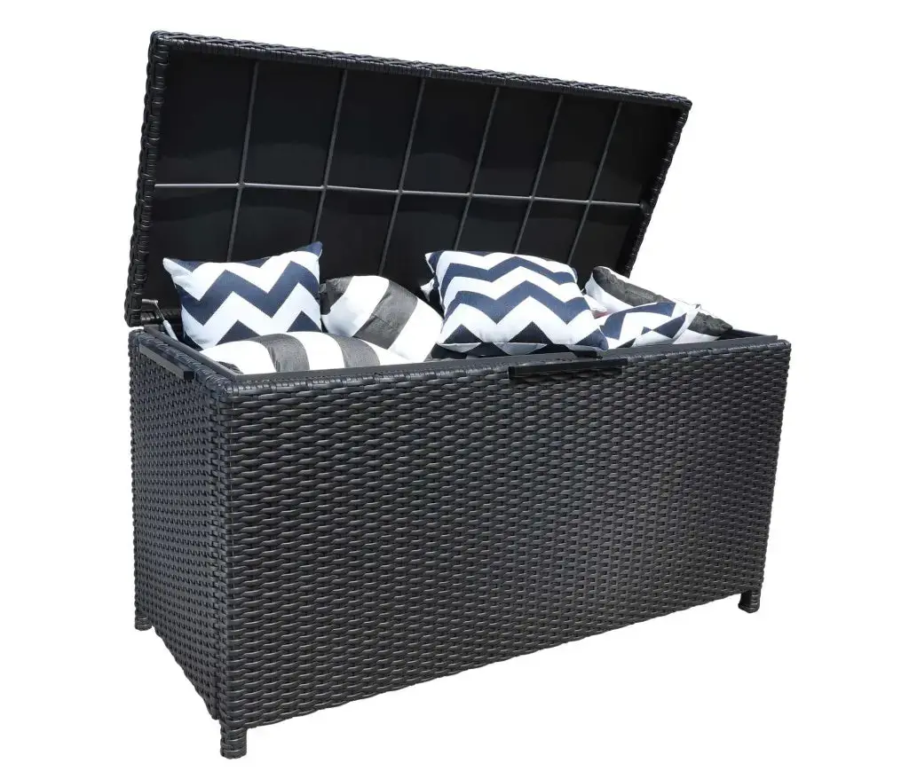 Brighton Cushion Box 1