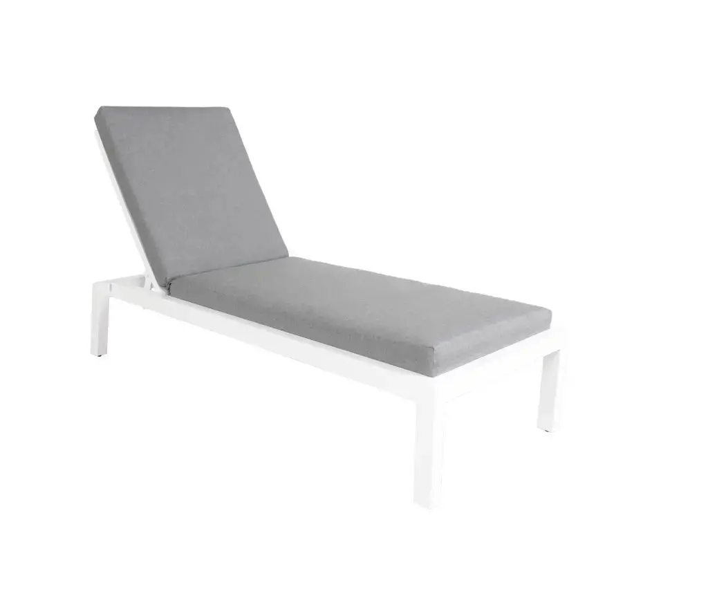 Gramercy Chaise Lounge 1