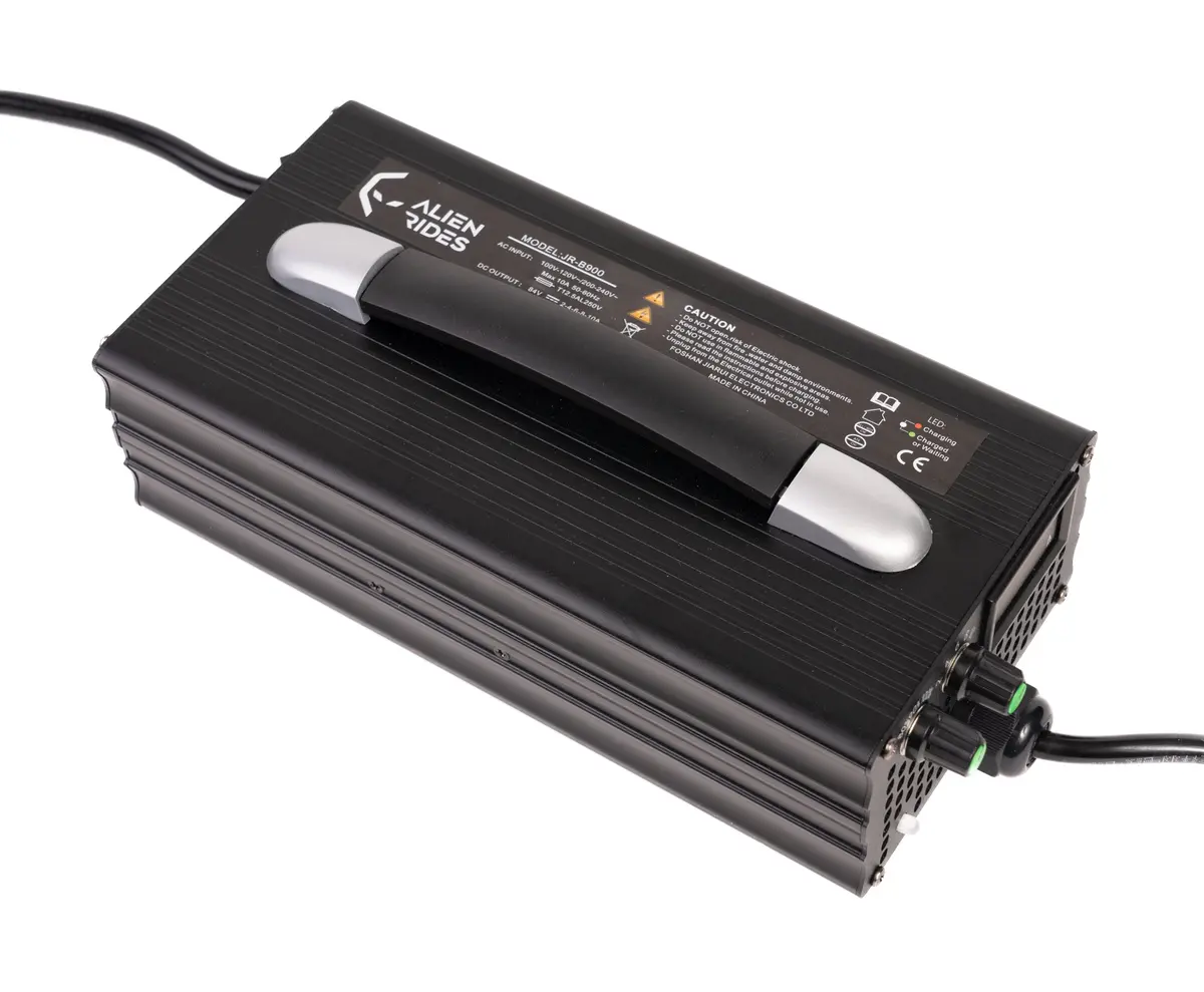 72V (84V Max) Auto Adjustable Fast Charger 1