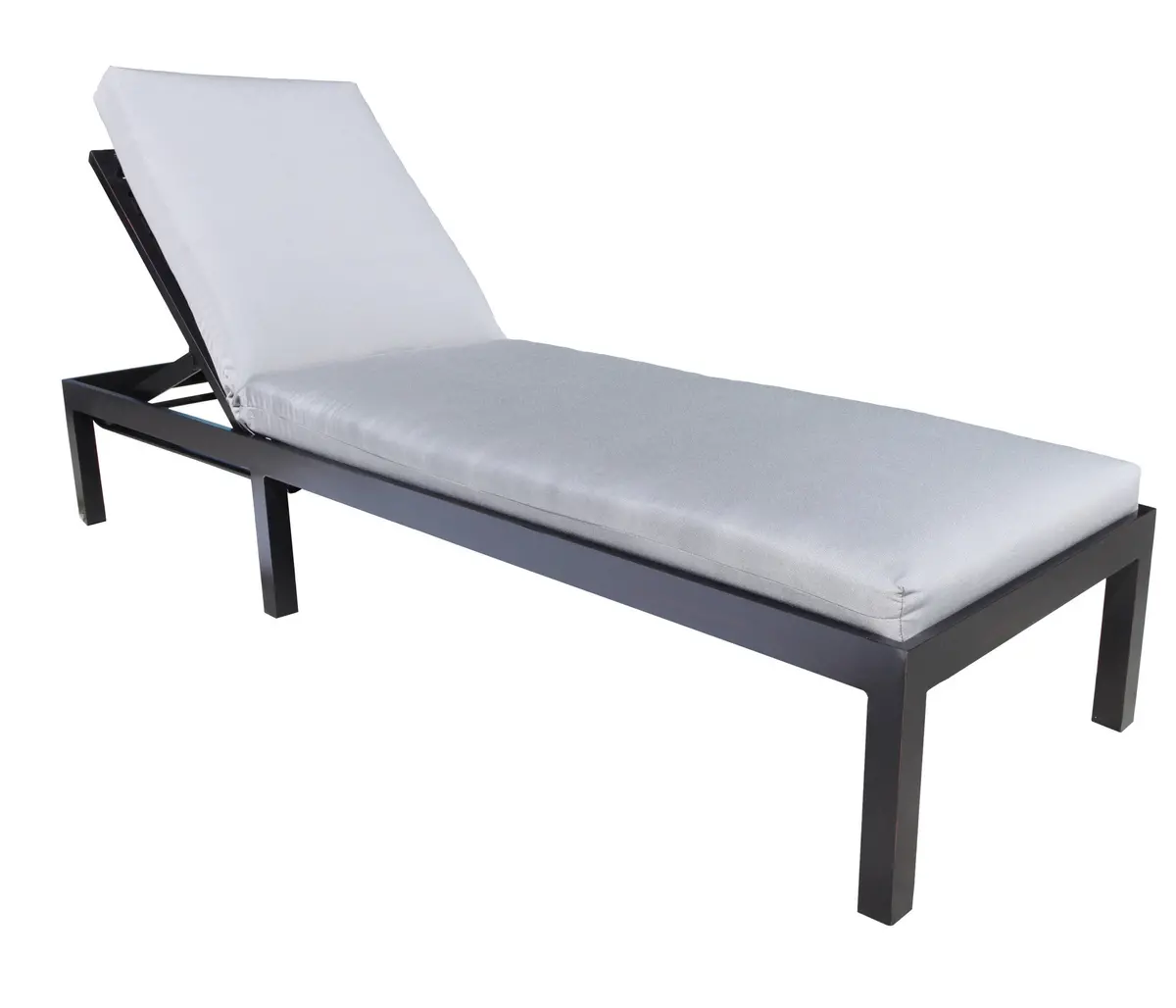 Oasis Chaise Lounge 1