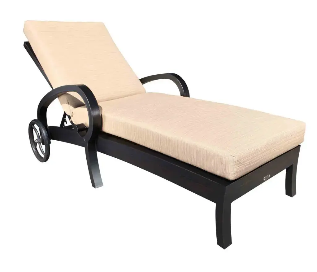 Milano Chaise Lounge 1