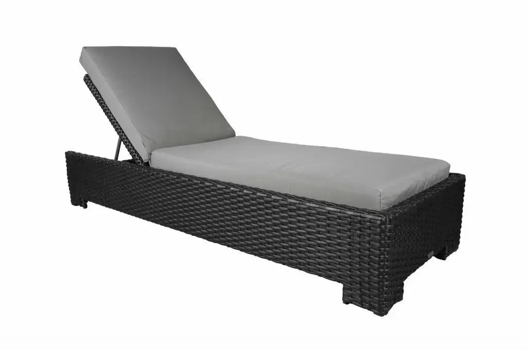 Brighton Chaise Lounge 1