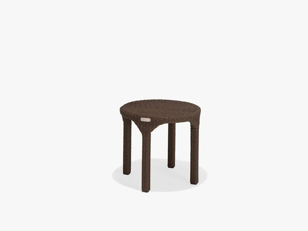 Em 18" Round Side Table - M8518rd 1