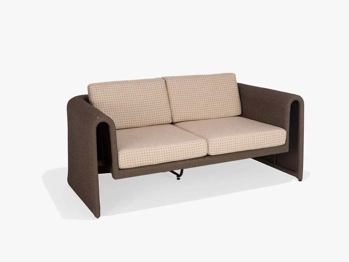 Em 2-Seat Loveseat W/Cushion - M8522p 1