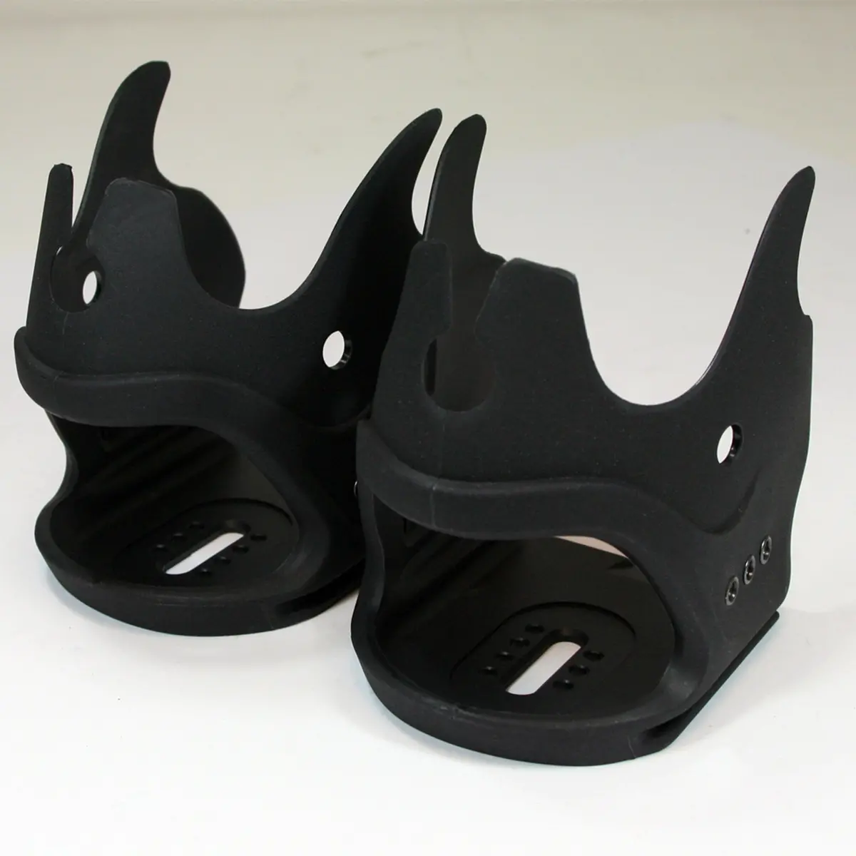 Shadow Low Cuff 2.0 Black 1