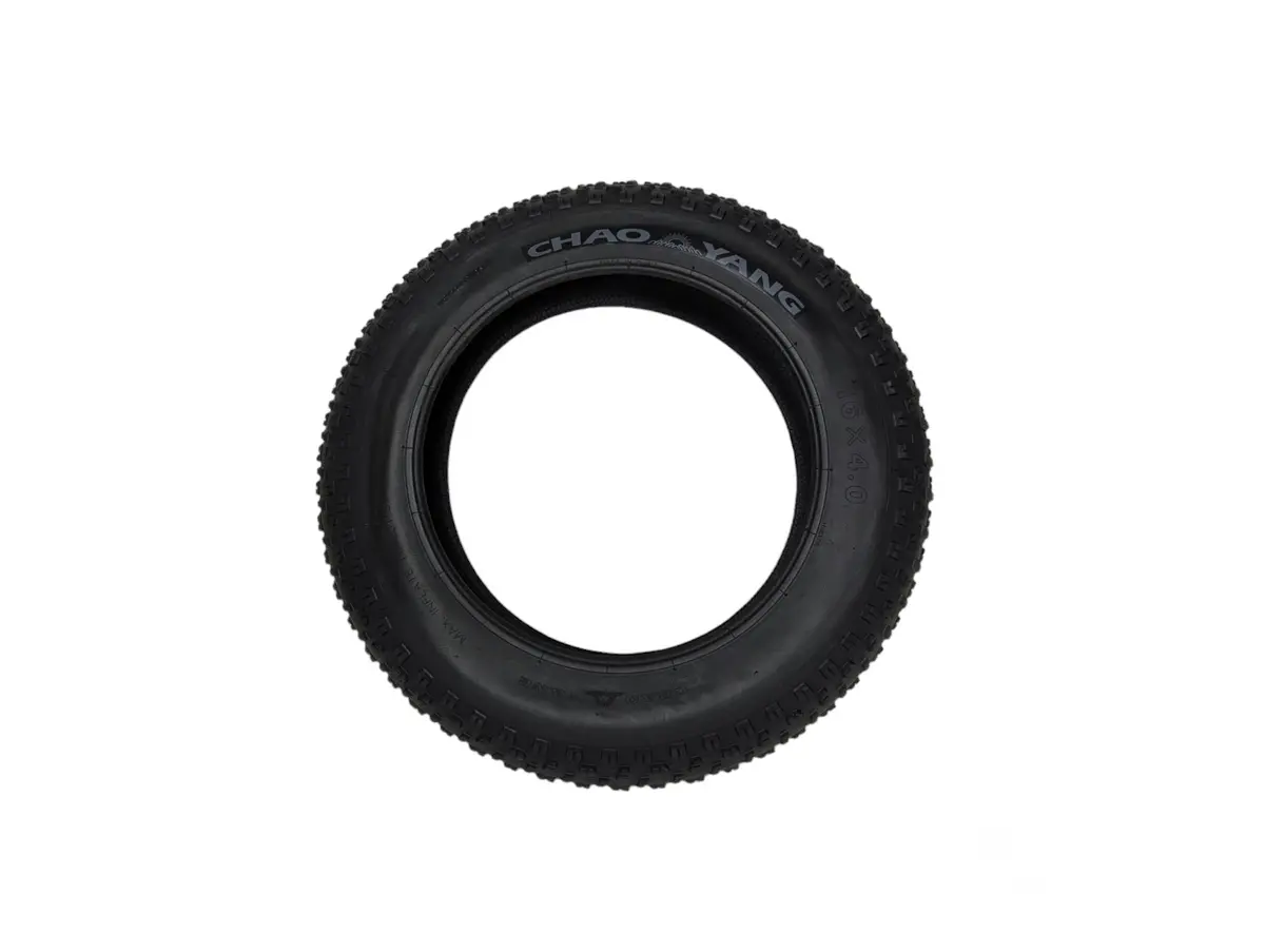 Atom Stock Tire 16X4.0 1