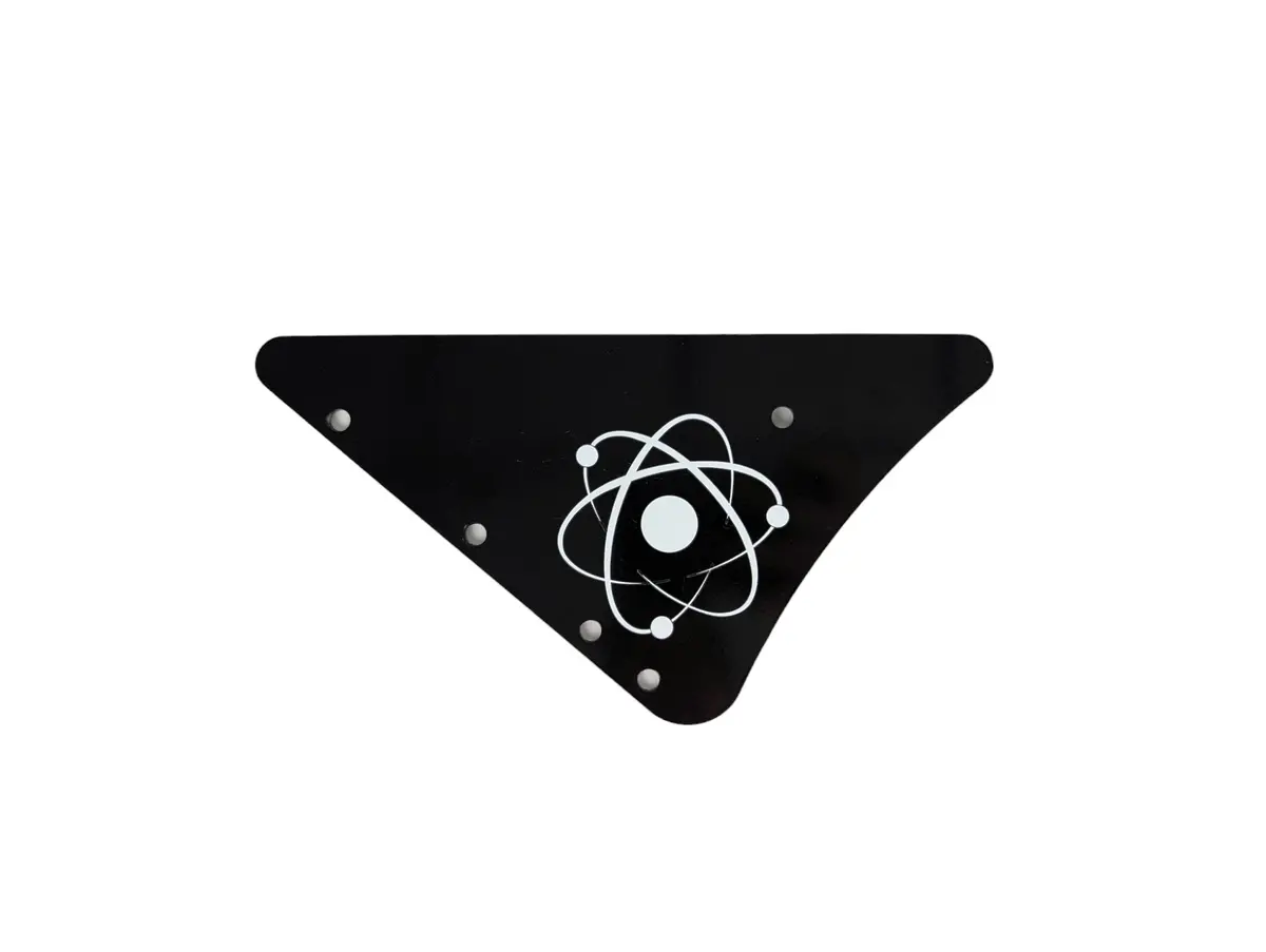 Atom Side Panel 1