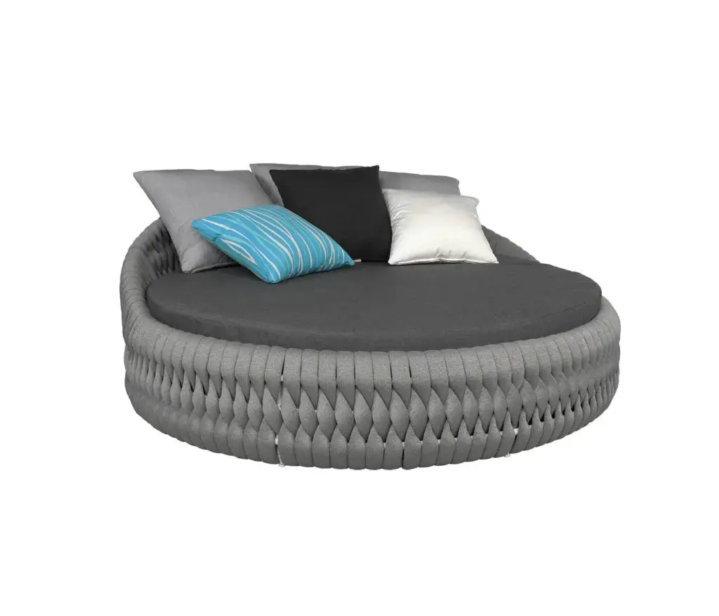 Trellis Outdoor Daybed 1
