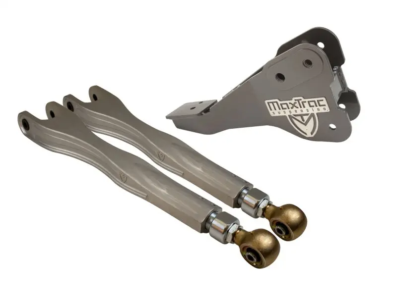 Maxtrac 17-19 Ford F-250/350 4Wd Dually 4In & 6In Lift Kit - Front Passenger 4-Link Arms/Brackets 1