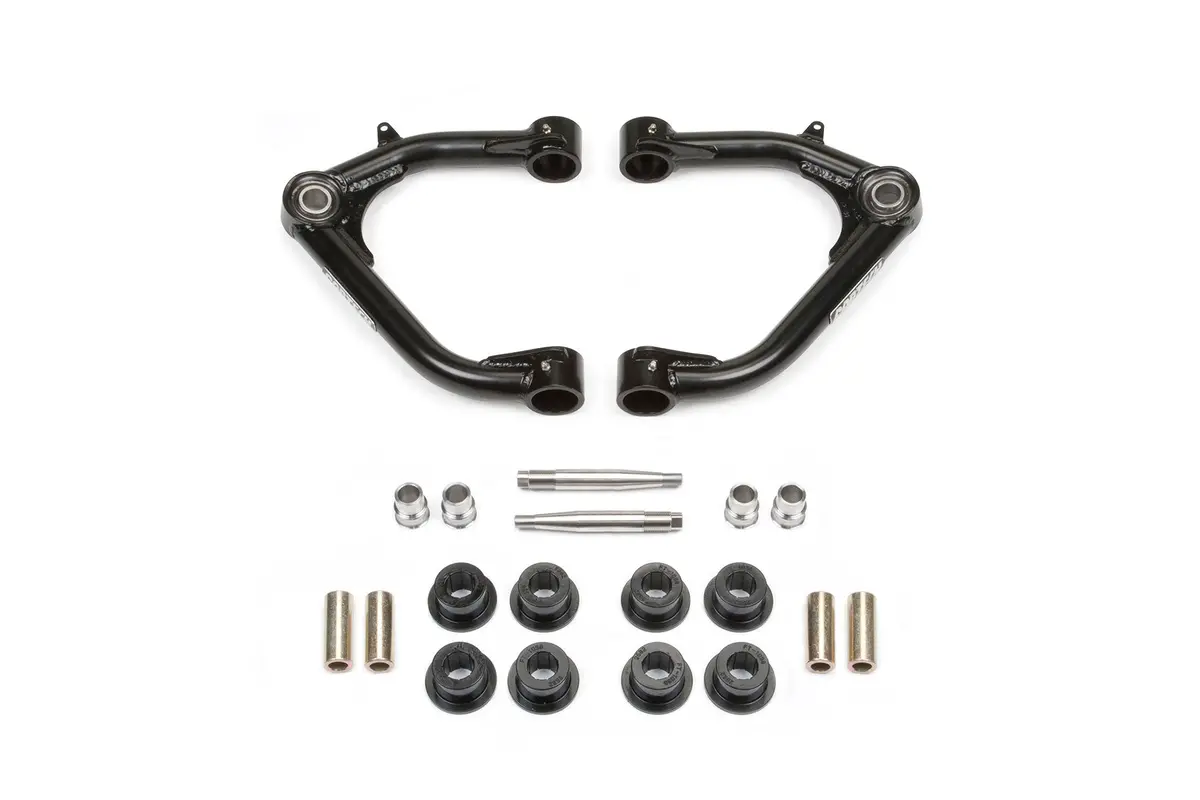 0-3,6" T900/K2 Uniball Uca Kit W/ Oe Forg Stl Uca. 1