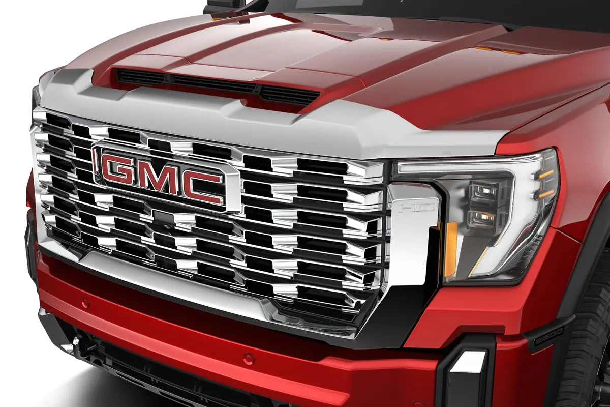 Husky Aeroskin Hood Protector - Chrome 1