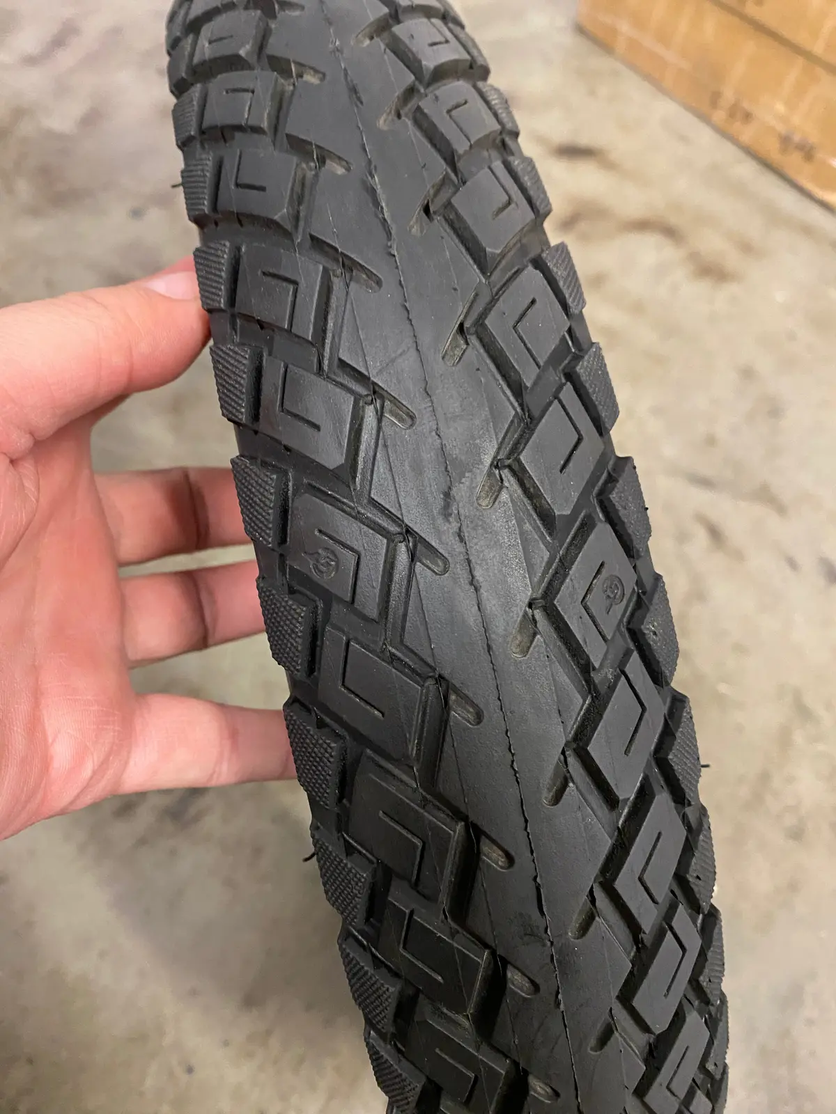 Cst 16X3 C1773 Nikola Tire 1