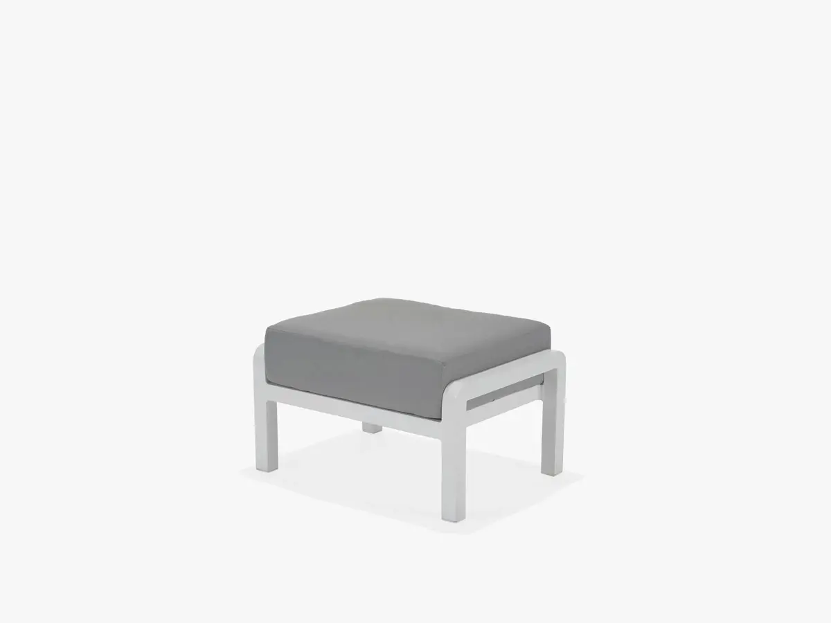 Array Modular Lounge Chair Ottoman 1