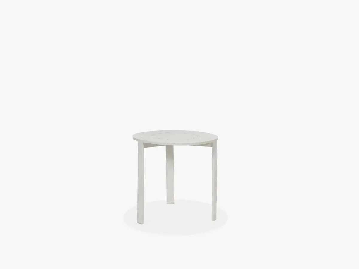 Edge Modular Cushion Round Occasional Table 1