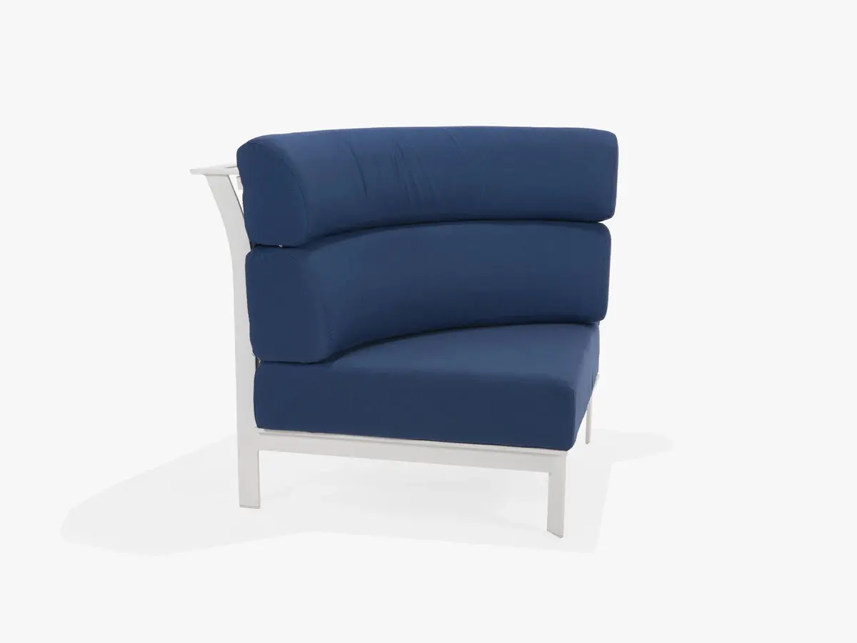Edge Modular Cushion Circular Corner Chair 1