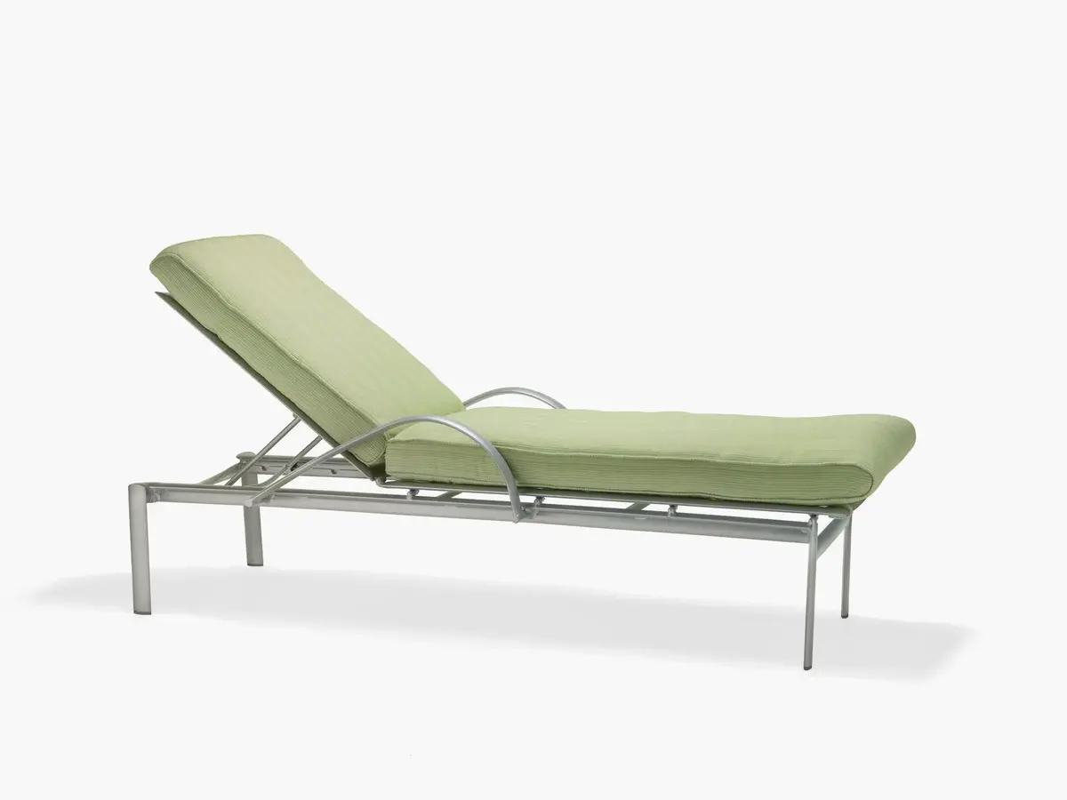 Southern Cay Cushion Chaise Lounge 1