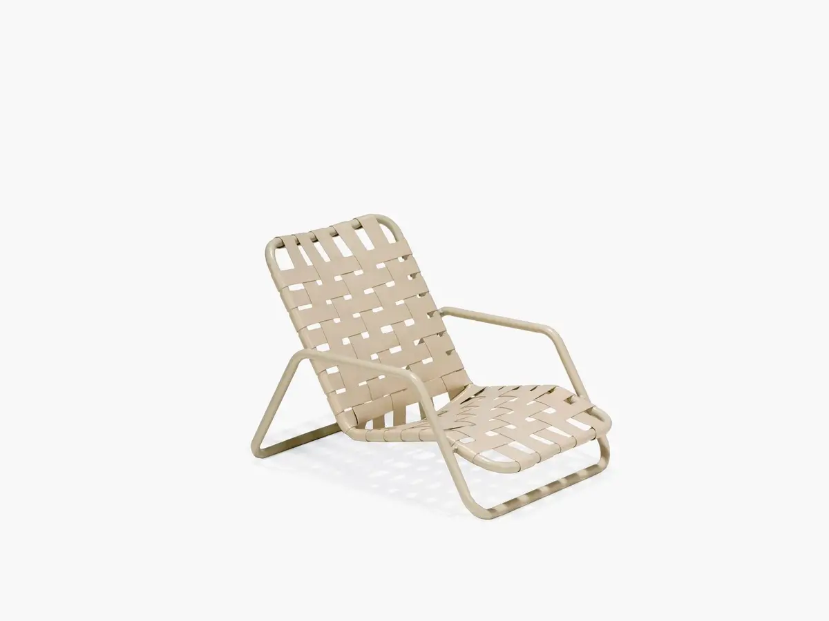 Oasis Crossweave Nesting Sand Chair 1