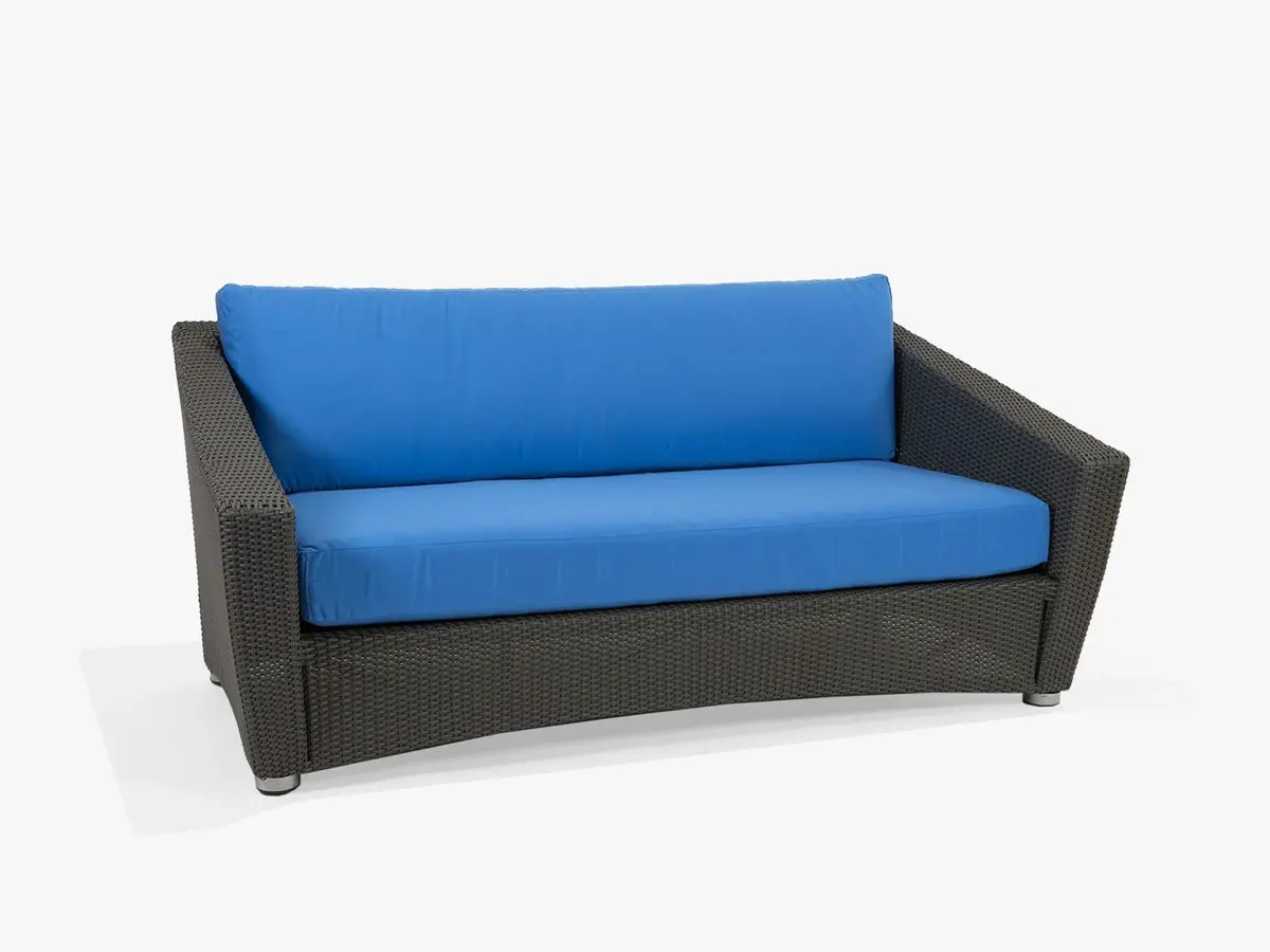 Lantana Grande Lounger 1