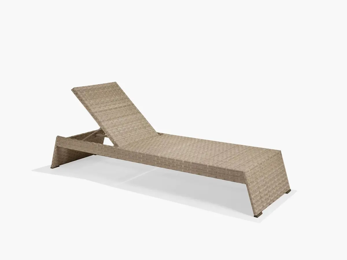 Nexus Chaise Lounge 1