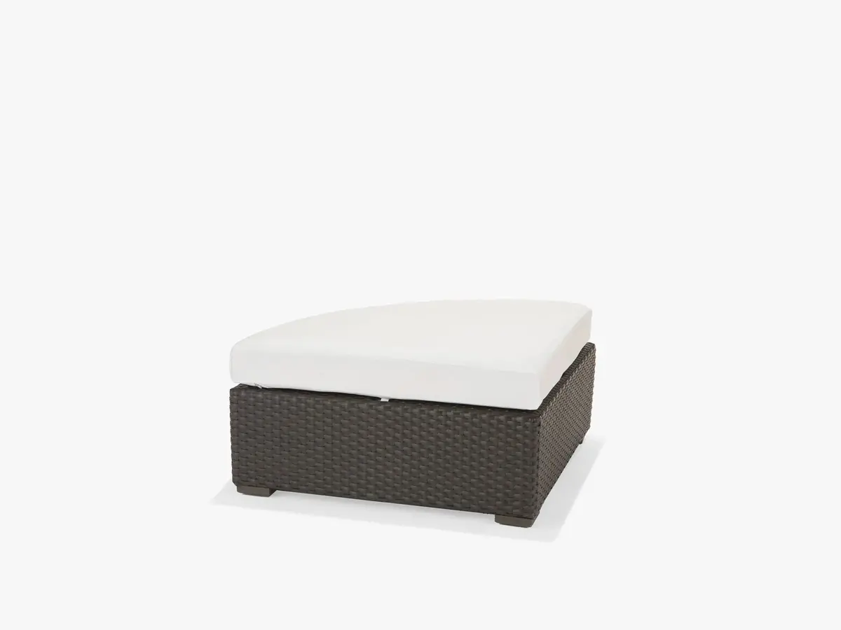 Nexus Quarter Ottoman 1