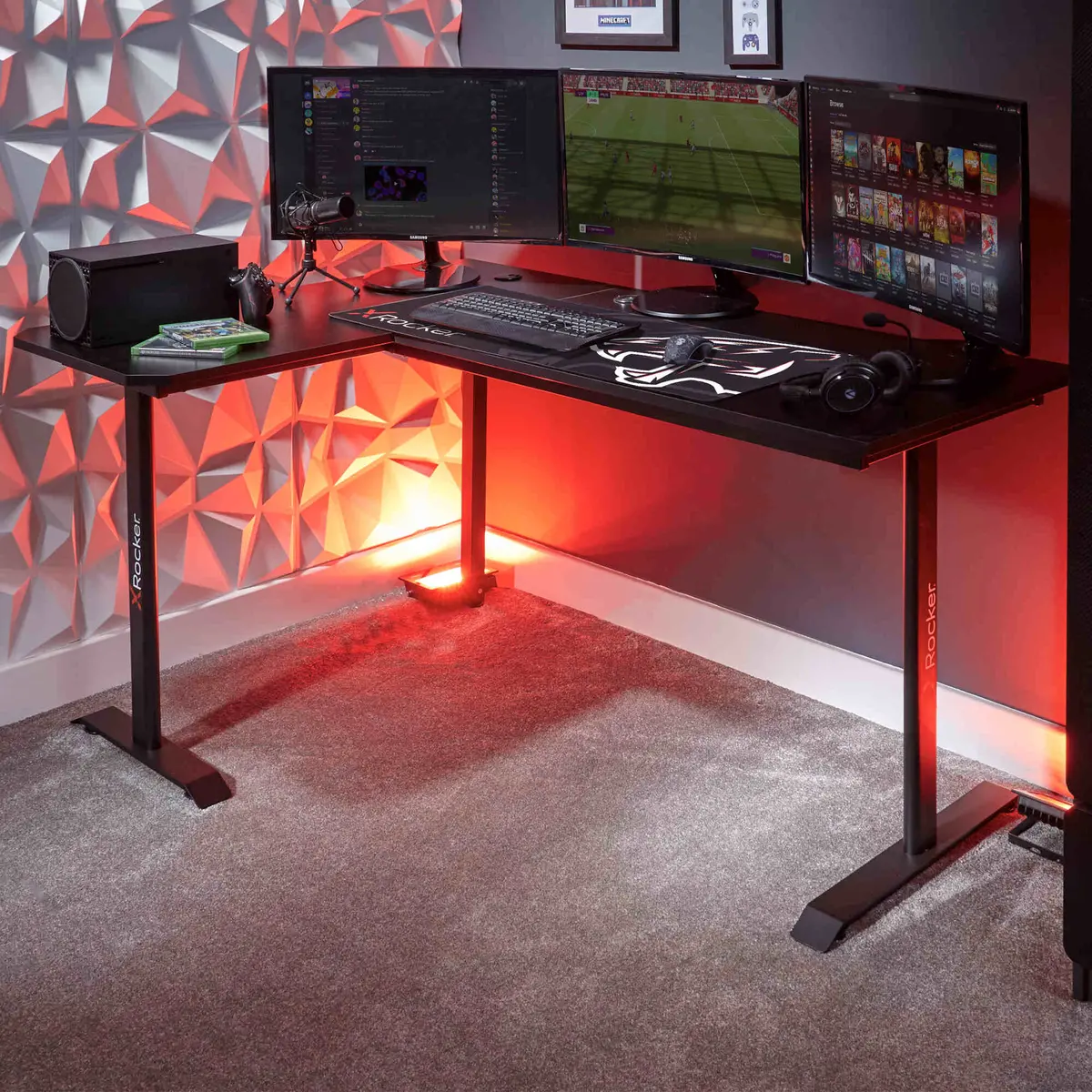 Panther Xl 155Cm Reversible Corner Gaming Desk With Mousepad - Carbon Black 1