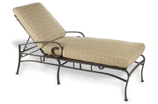 Winston Pont Royale Cushion Chaise Lounge 1