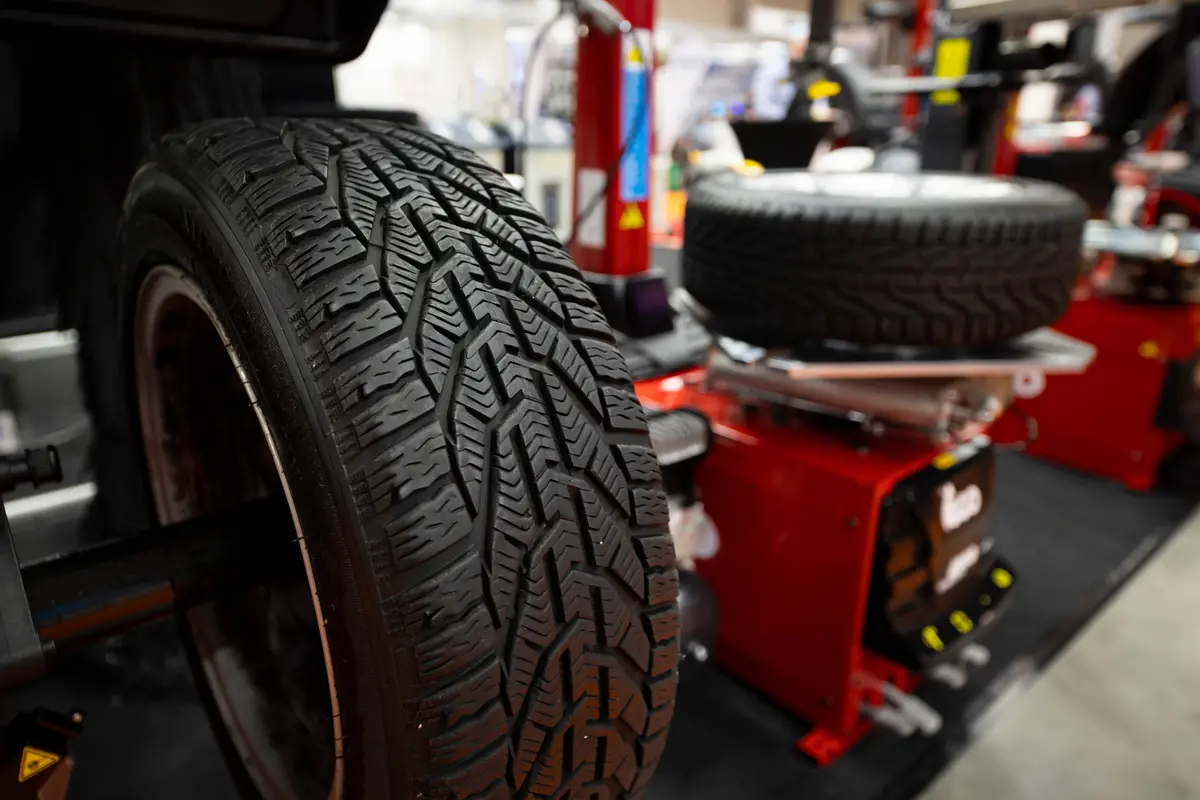 Wheel Balancing (Four Wheels) 1