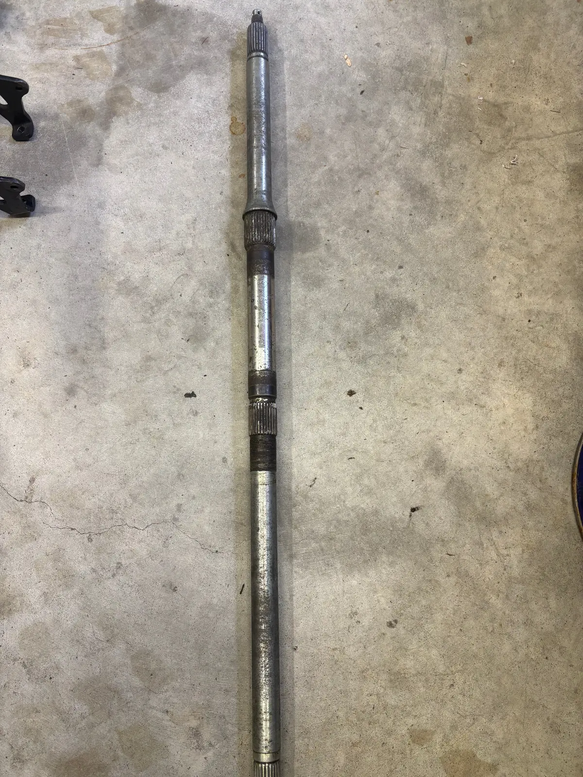Used Oem Drr Axle 1